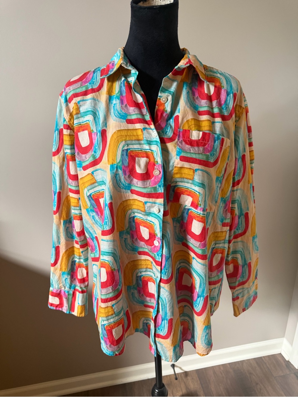 Apny Bold Vibrant Multicolor Geo Print Button-Up Shirt Medium